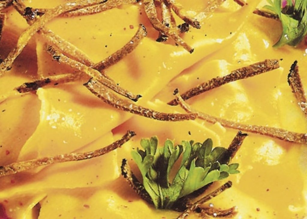 Ravioli-di-stoccafisso-con-salsa-di-polenta